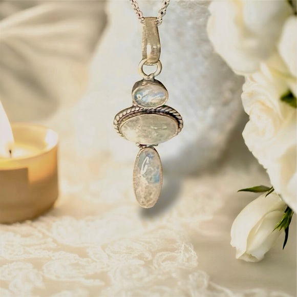 Natural Triple Rainbow Moonstone 925 Sterling Silver Pendant Dainty - Picture 10 of 11
